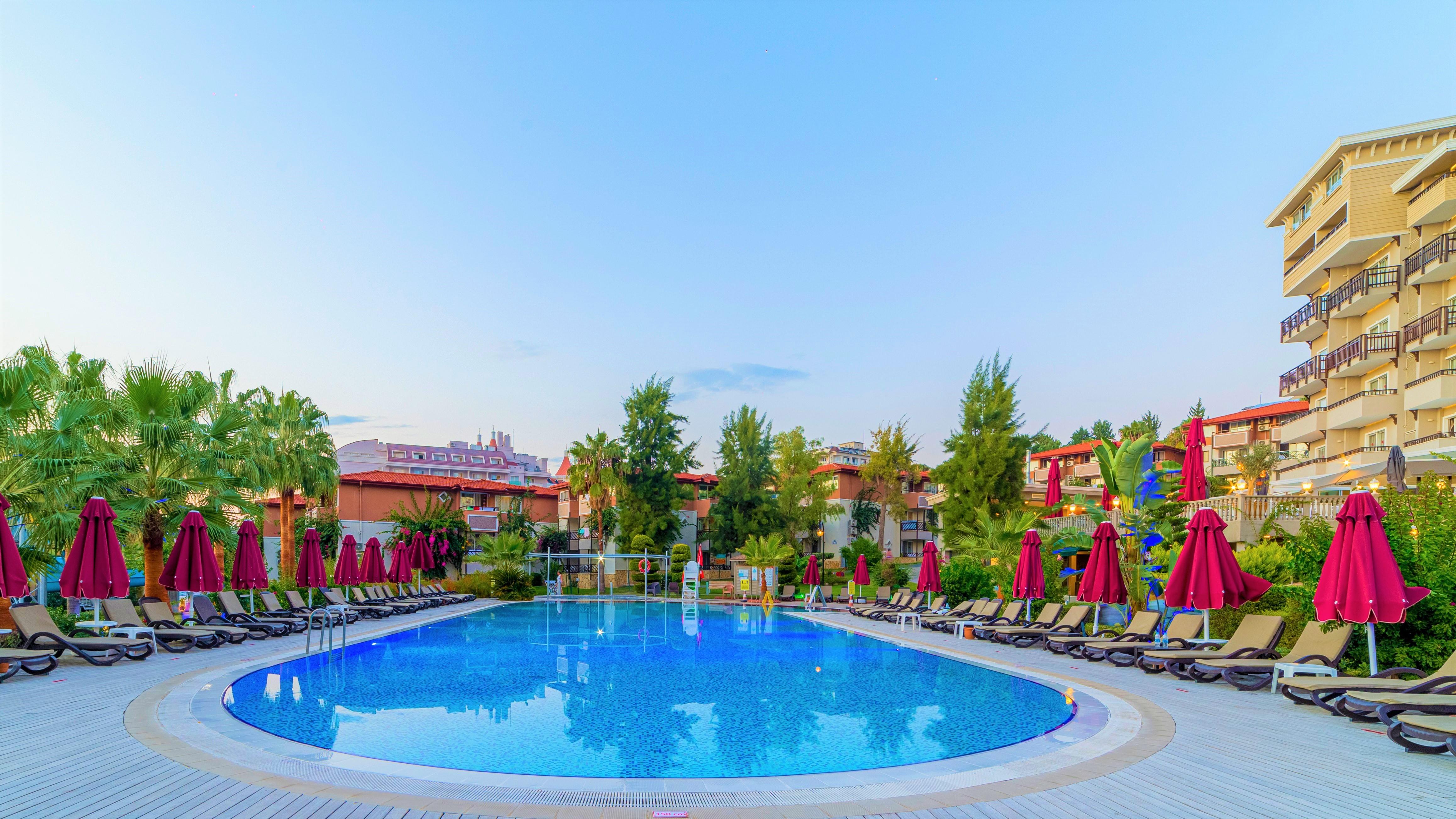 Justiniano Deluxe Resort Okurcalar Exterior foto